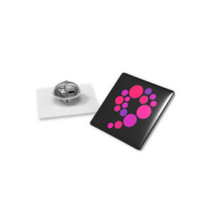Anstecker Pin aus Kunststoff quadratisch