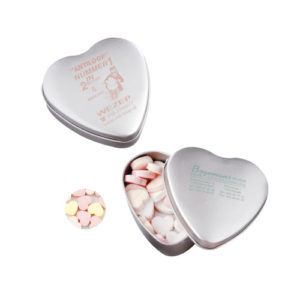 Blechdose Herz mit Herzbonbons