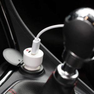 USB-C & USB Autoladegerät Reves Vallejo